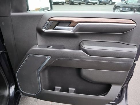 Used 2022 Chevrolet Silverado 1500 RST image 22