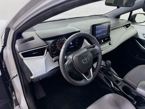 Certified 2022 Toyota Corolla SE image 9