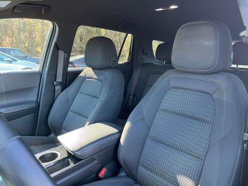 Used 2025 Chevrolet Equinox LT image 35