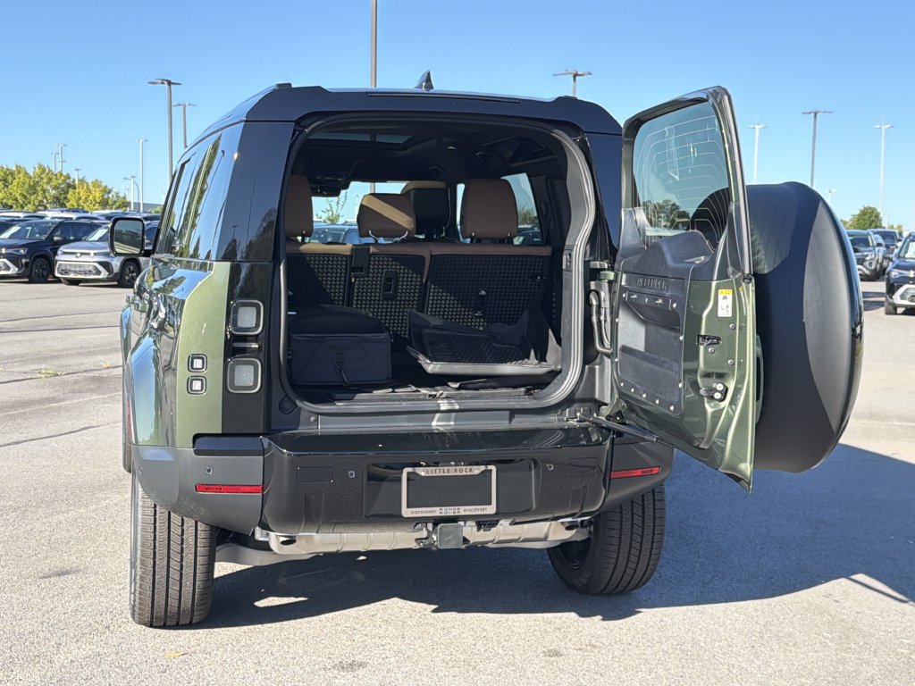 New 2026 Land Rover Defender 110 S AWD/4WD image 12