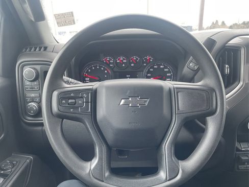 Used 2024 Chevrolet Silverado 1500 Custom Trail Boss w/ Dark Appearance Package image 17