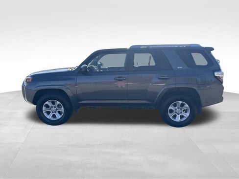 Used 2014 Toyota 4Runner Trail image 2