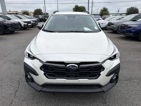 Certified 2024 Subaru Crosstrek 2.0i Premium w/ Crosstrek Mirror Package AWD/4WD image 2