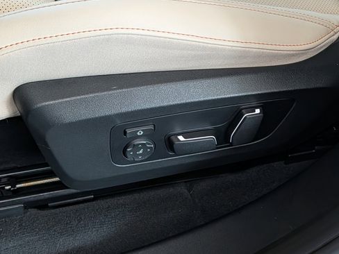 Used 2025 BMW X3 xDrive30i w/ Premium Package image 10