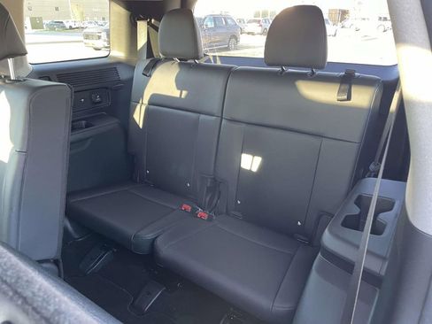 Certified 2025 Hyundai Santa Fe Limited image 3