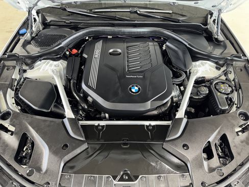 Used 2023 BMW 540i w/ M Sport Package RWD image 35
