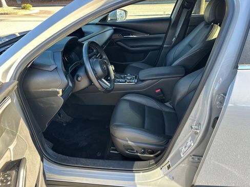 Used 2025 MAZDA CX-30 AWD 2.5 S w/ Preferred Package image 9