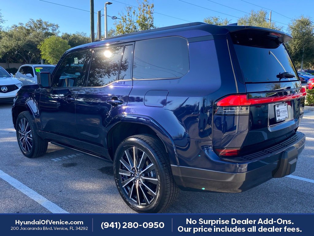 Used 2025 Lexus GX 550 AWD/4WD image 13