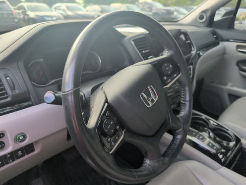 Used 2019 Honda Pilot Elite image 8