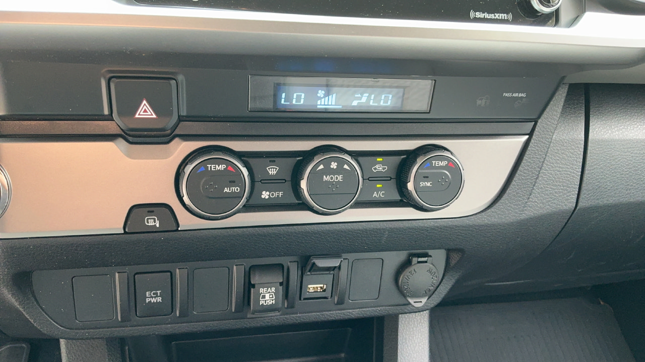 Used 2023 Toyota Tacoma SR5 RWD image 16
