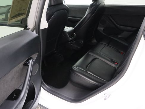 Used 2021 Tesla Model Y Performance image 25