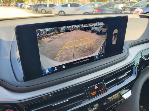 Used 2026 Acura MDX w/ Technology Package image 31