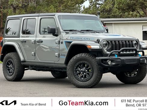 Used 2023 Jeep Wrangler Unlimited Rubicon 4xe AWD/4WD image 1