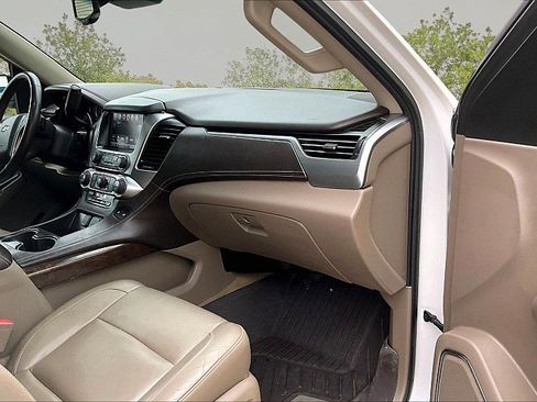 Used 2016 Chevrolet Suburban LT AWD/4WD image 26