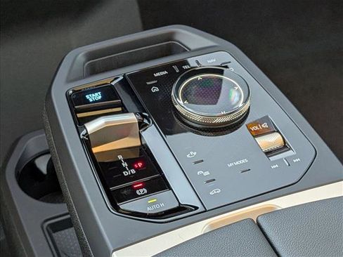 Used 2024 BMW iX M60 image 12