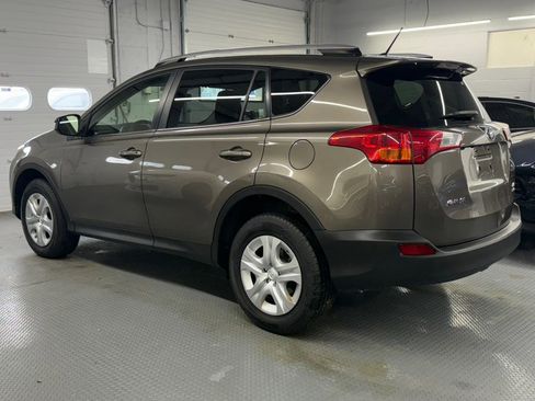 Used 2015 Toyota RAV4 LE image 11
