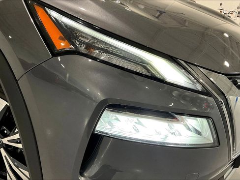 Used 2022 Nissan Rogue SV image 31