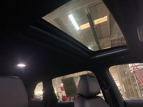 Used 2024 Honda CR-V Sport-L image 19