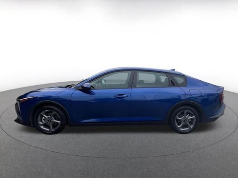 Used 2025 Kia K4 LXS image 9