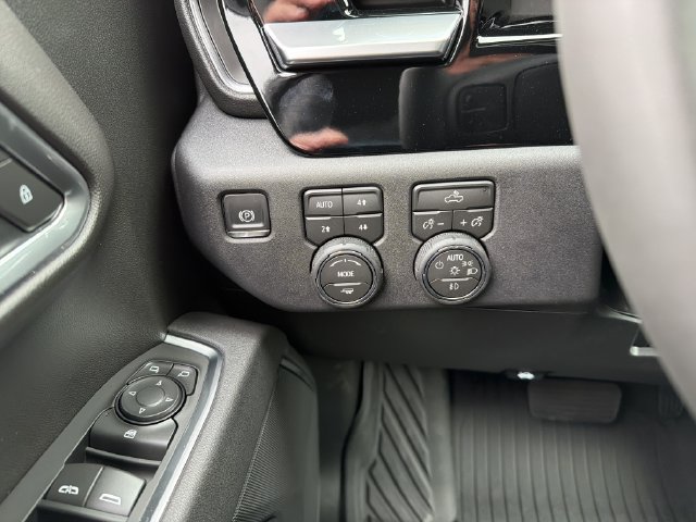 New 2026 Chevrolet Silverado 1500 RST AWD/4WD image 14