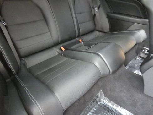 Used 2017 Mercedes-Benz E 400 Coupe image 24