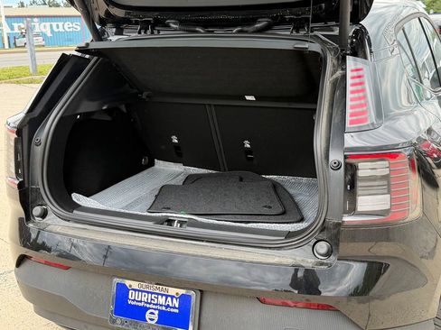 New 2026 Volvo EX30 Plus w/ Protection Package Premier AWD/4WD image 13
