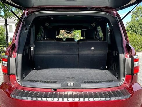 Used 2022 Nissan Armada Platinum AWD/4WD image 18