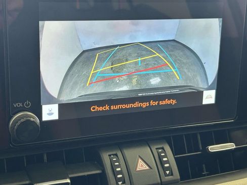 Used 2025 Toyota RAV4 XLE Premium FWD image 27