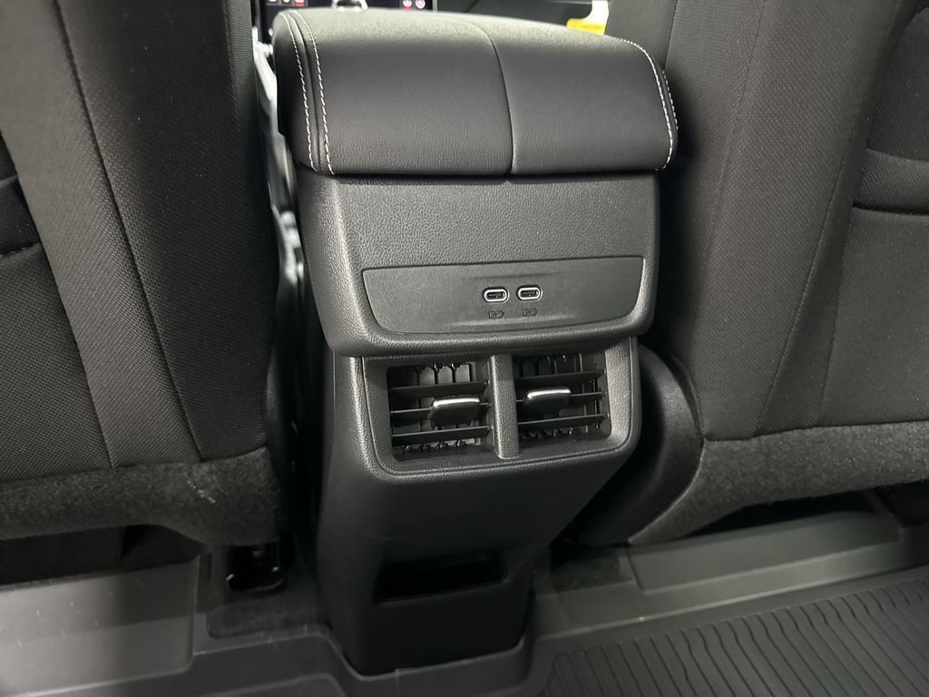 New 2027 GMC Terrain Elevation w/ LPO, Floor Liner Package FWD image 22