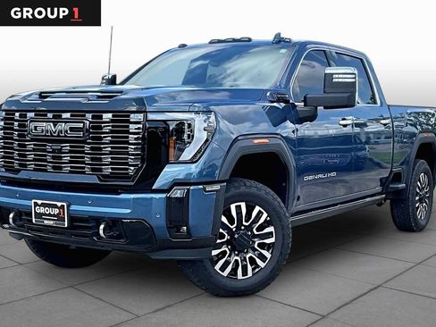 Used 2025 GMC Sierra 2500 Denali Ultimate AWD/4WD image 1