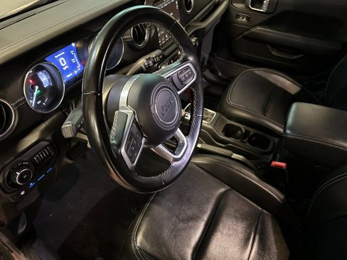 Used 2022 Jeep Wrangler Unlimited Sahara w/ Safety Group image 9