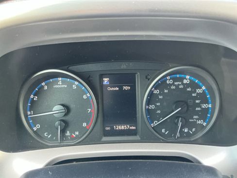 Used 2018 Toyota RAV4 LE w/ All Weather Liner Package image 15