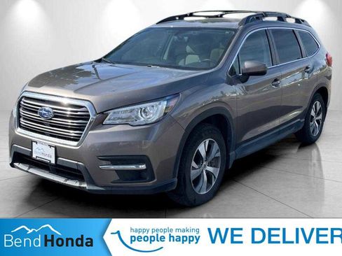 Used 2021 Subaru Ascent Premium w/ Convenience Package AWD/4WD image 1
