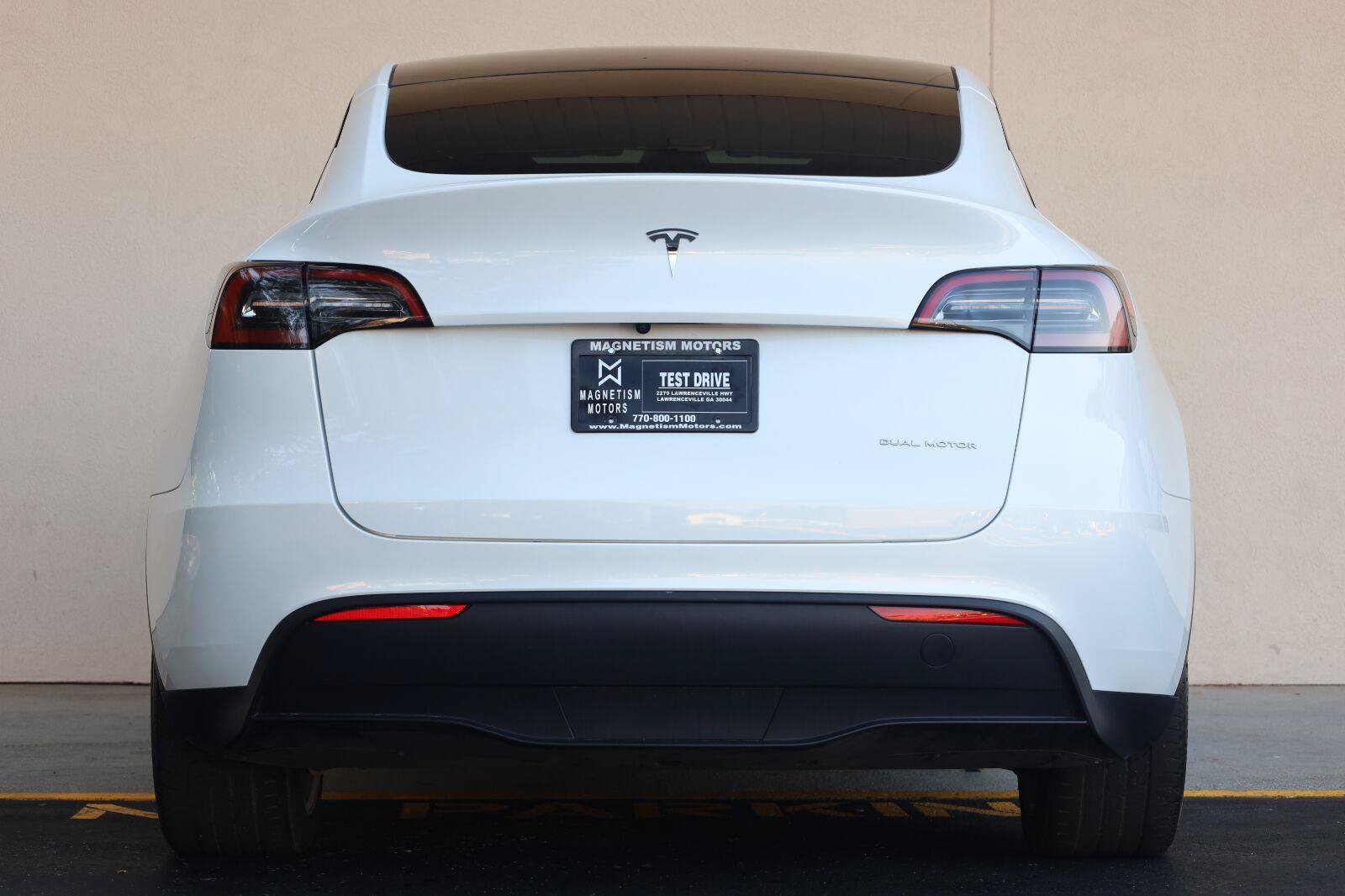 Used 2023 Tesla Model Y Long Range AWD/4WD image 10