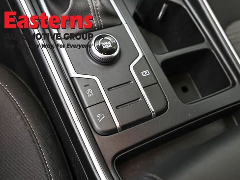 Used 2022 Kia Sorento LX FWD image 20