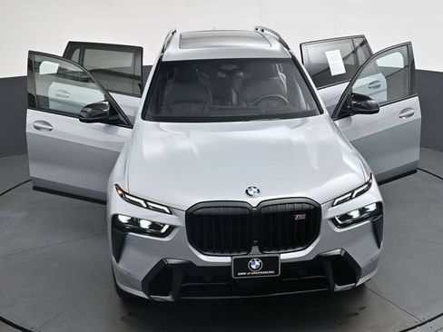 Used 2025 BMW X7 M60i AWD/4WD image 49