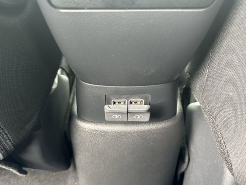 New 2025 Nissan Kicks Play S image 20