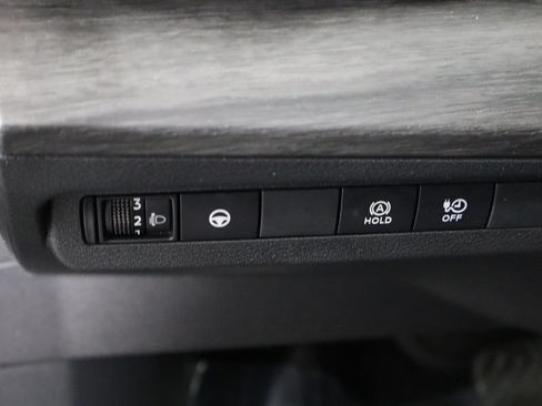 Used 2023 Nissan Ariya FWD image 22