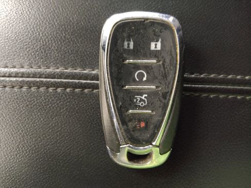 Used 2018 Chevrolet Malibu LT w/ Leather Package image 32