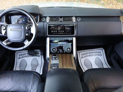 Used 2019 Land Rover Range Rover SE AWD/4WD image 24