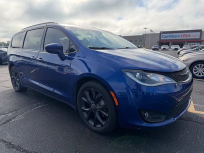 Used 2020 Chrysler Pacifica Touring-L Plus