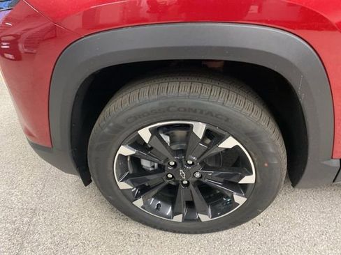 New 2026 Chevrolet Equinox RS w/ Convenience Package III AWD/4WD image 11