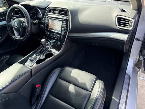 Used 2016 Nissan Maxima 3.5 SL FWD image 18