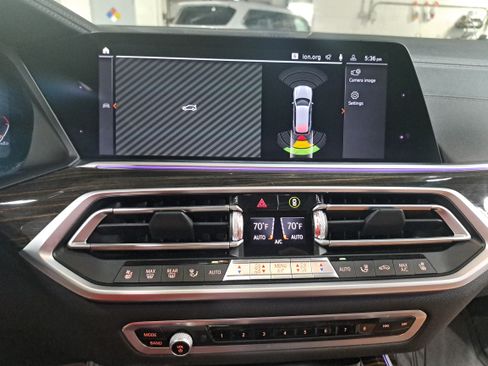 Used 2020 BMW X7 xDrive40i w/ Luxury Seating Package AWD/4WD image 20