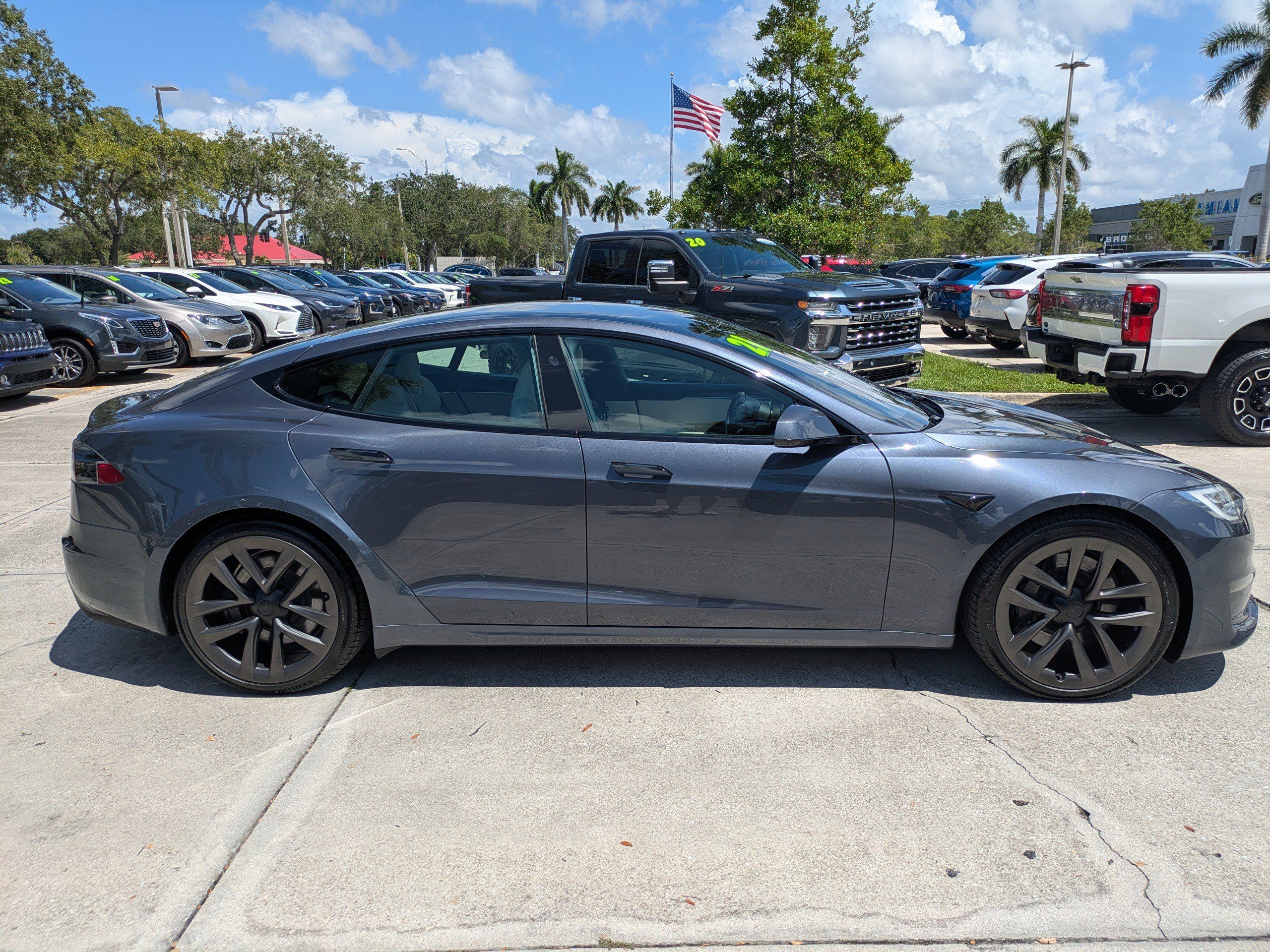 Used 2021 Tesla Model S Plaid AWD/4WD image 3