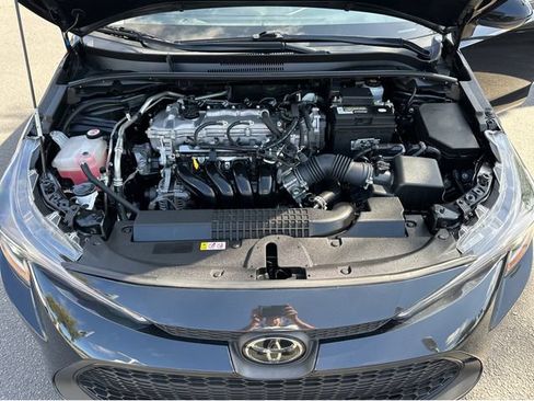 Used 2022 Toyota Corolla LE FWD image 38