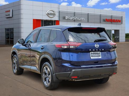 New 2026 Nissan Rogue SV image 4