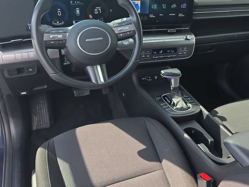 Used 2025 Hyundai Kona SEL FWD image 22
