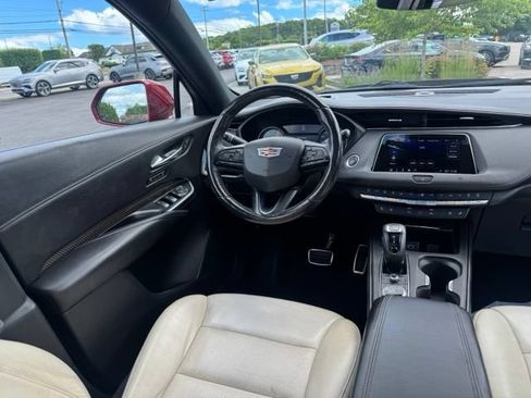 Used 2019 Cadillac XT4 Sport AWD/4WD image 38