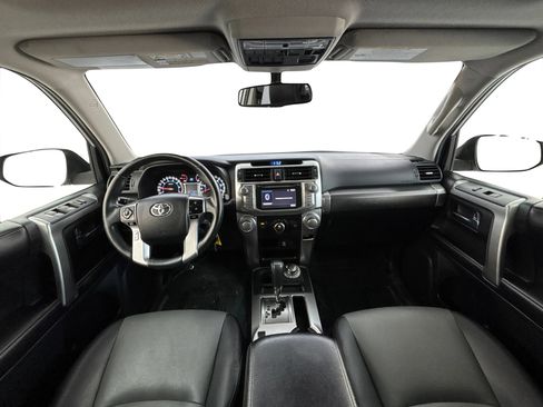 Used 2016 Toyota 4Runner SR5 Premium AWD/4WD image 17